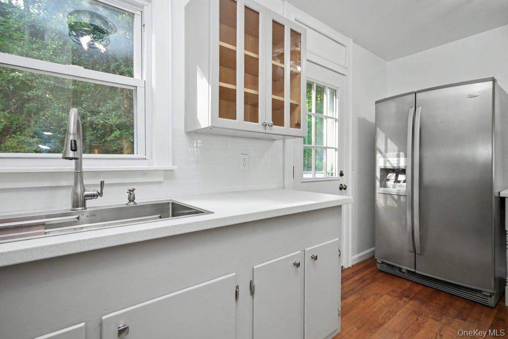 81 Snowden AVE, Ossining, NY 10562