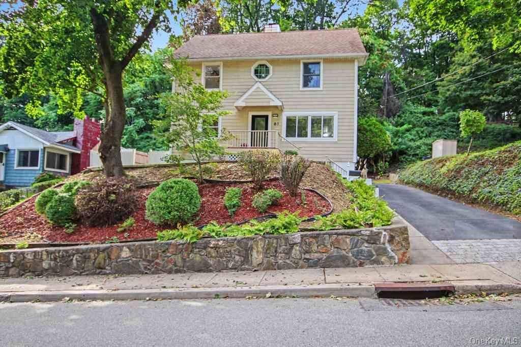 81 Snowden AVE, Ossining, NY 10562