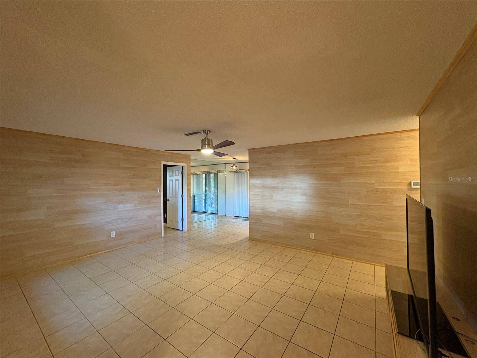 3925 ALLAN PL, Sarasota, FL 34241