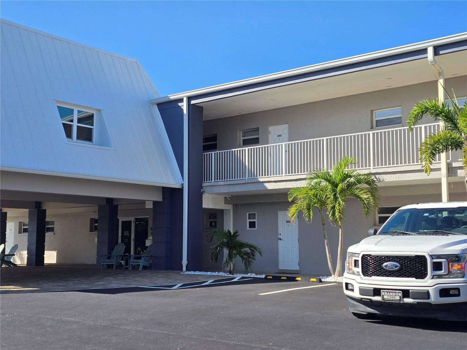 3453 GULF OF MEXICO DR #242, Longboat Key, FL 34228