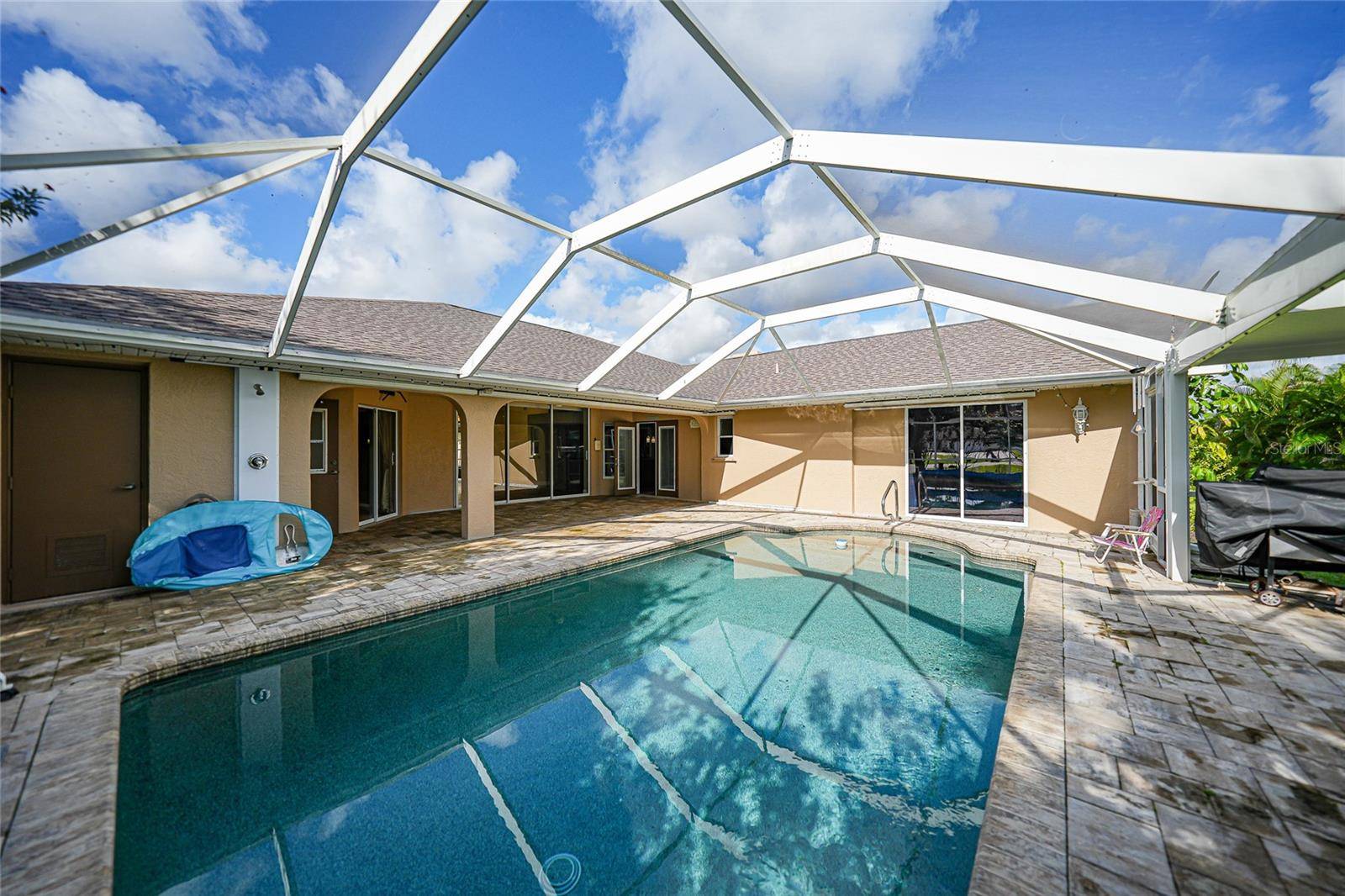 2320 BENDWAY DR, Port Charlotte, FL 33948