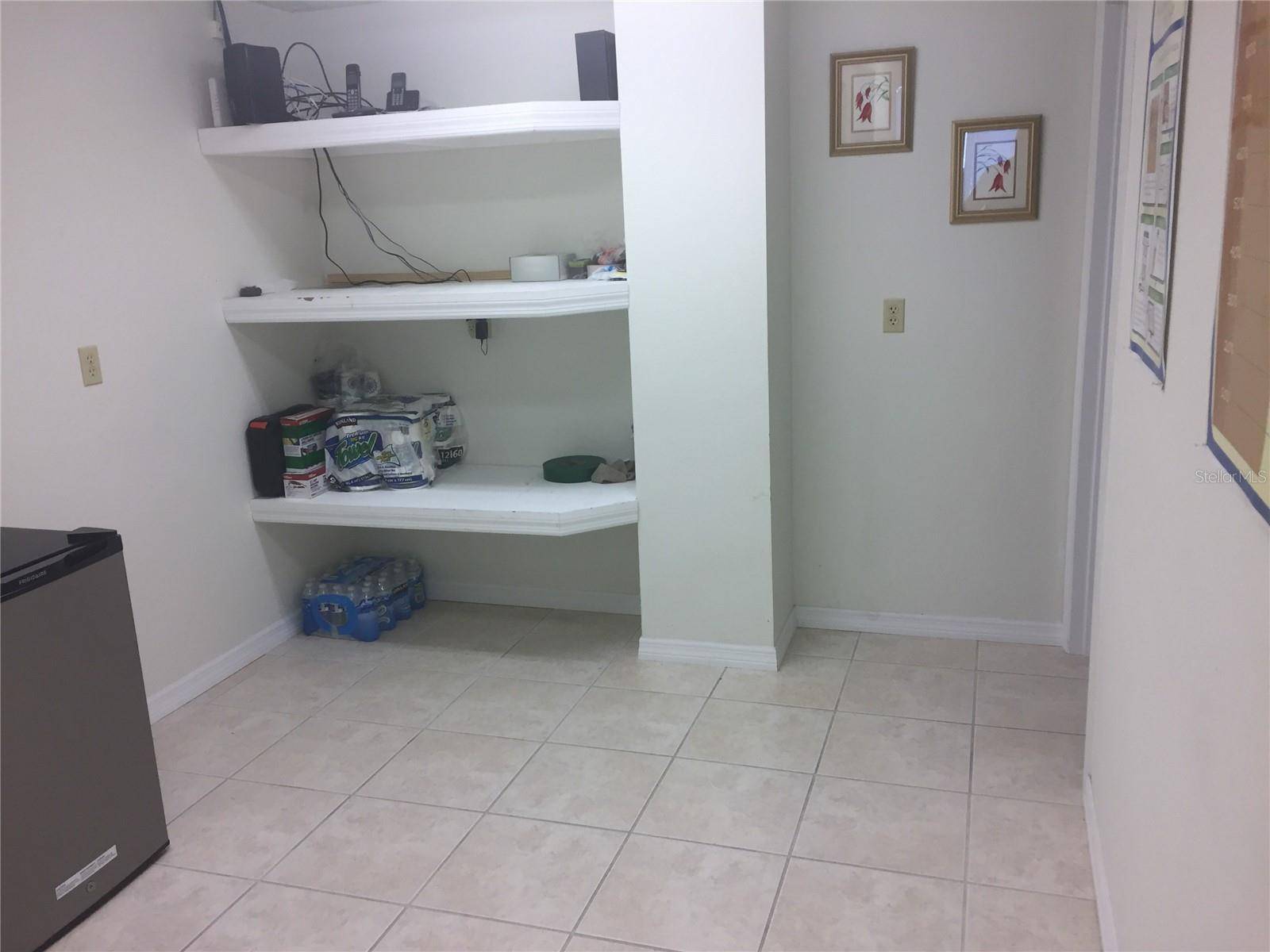925 BEVILLE RD #5, South Daytona, FL 32119