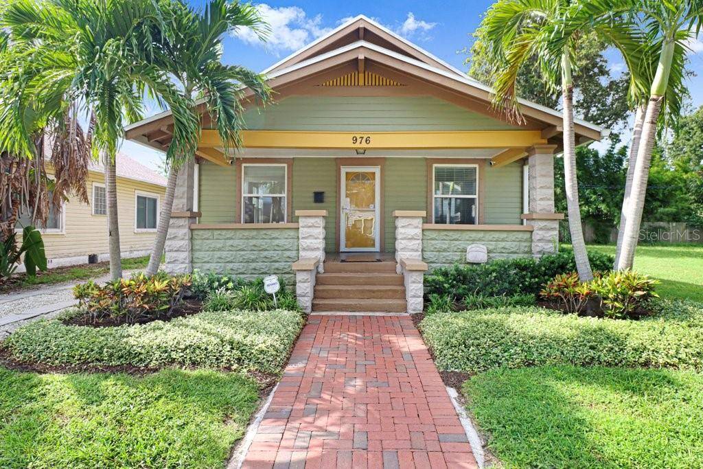 976 8TH AVE S, St Petersburg, FL 33705