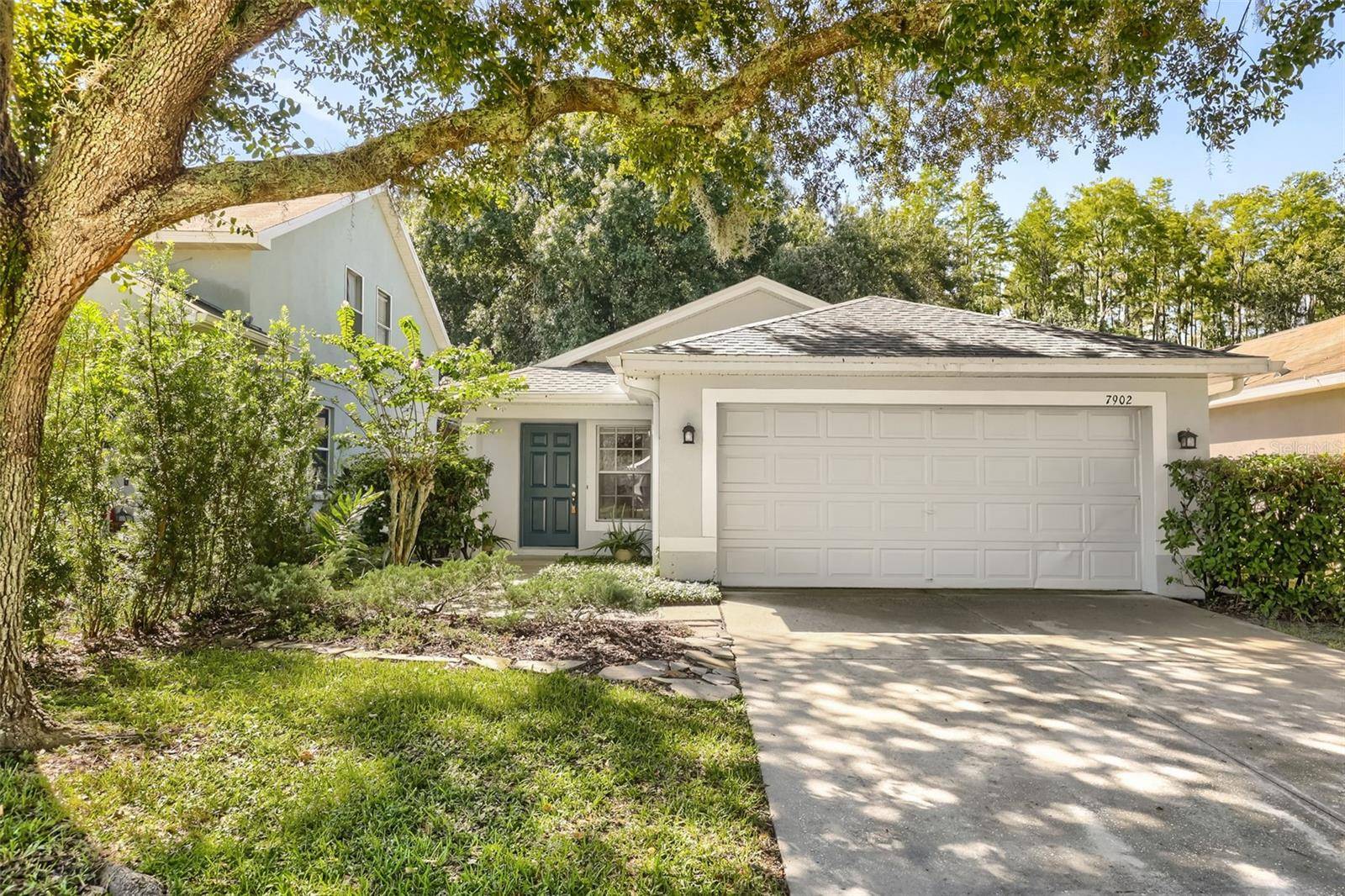 7902 CITRUS BLOSSOM DR, Land O Lakes, FL 34637