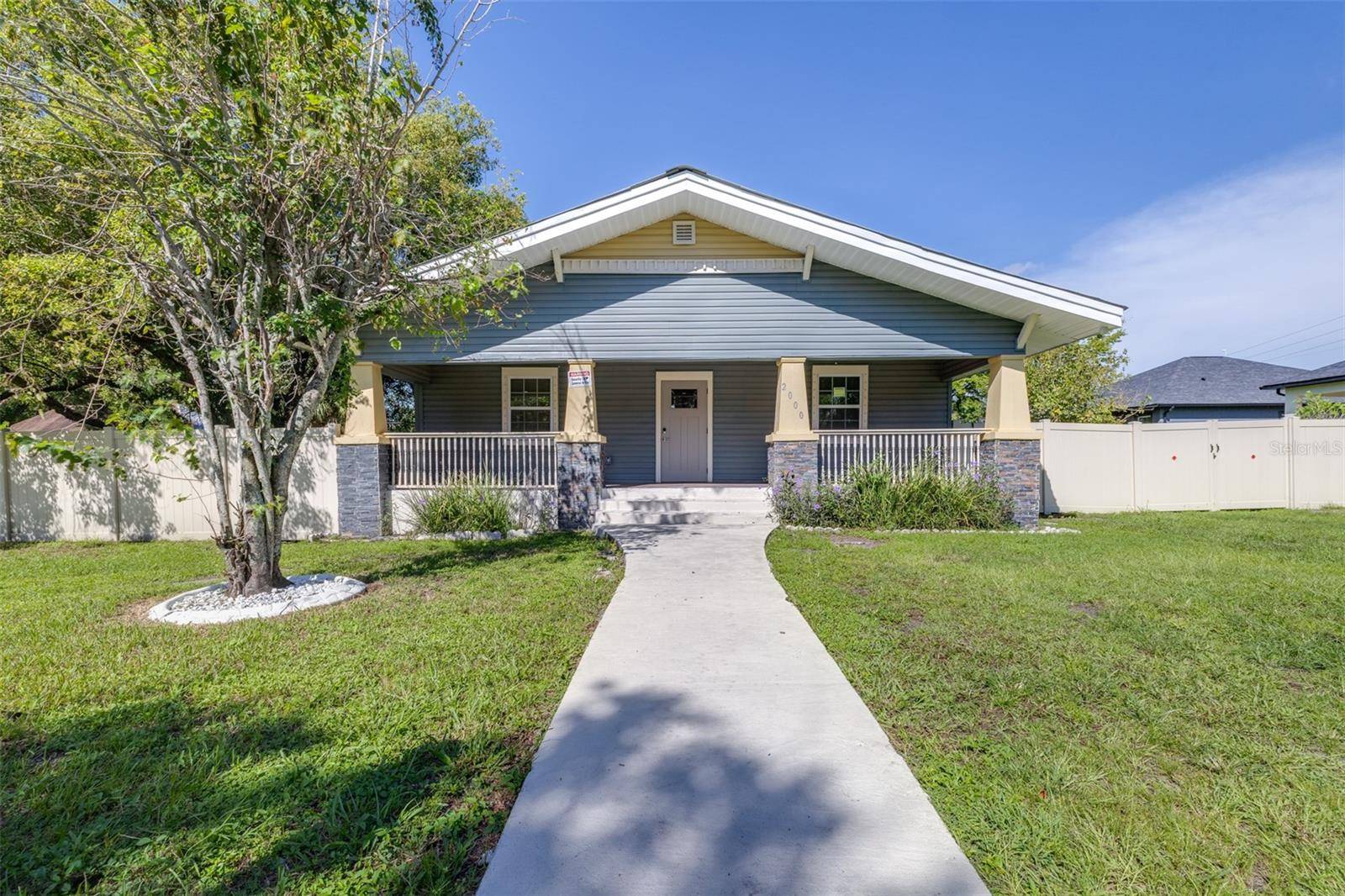 2000 N 32ND ST, Tampa, FL 33605
