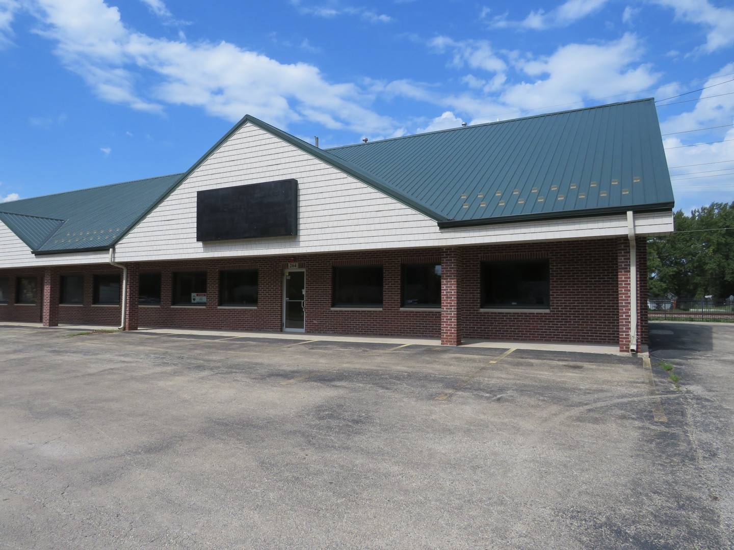 464 S Front ST, Braidwood, IL 60408