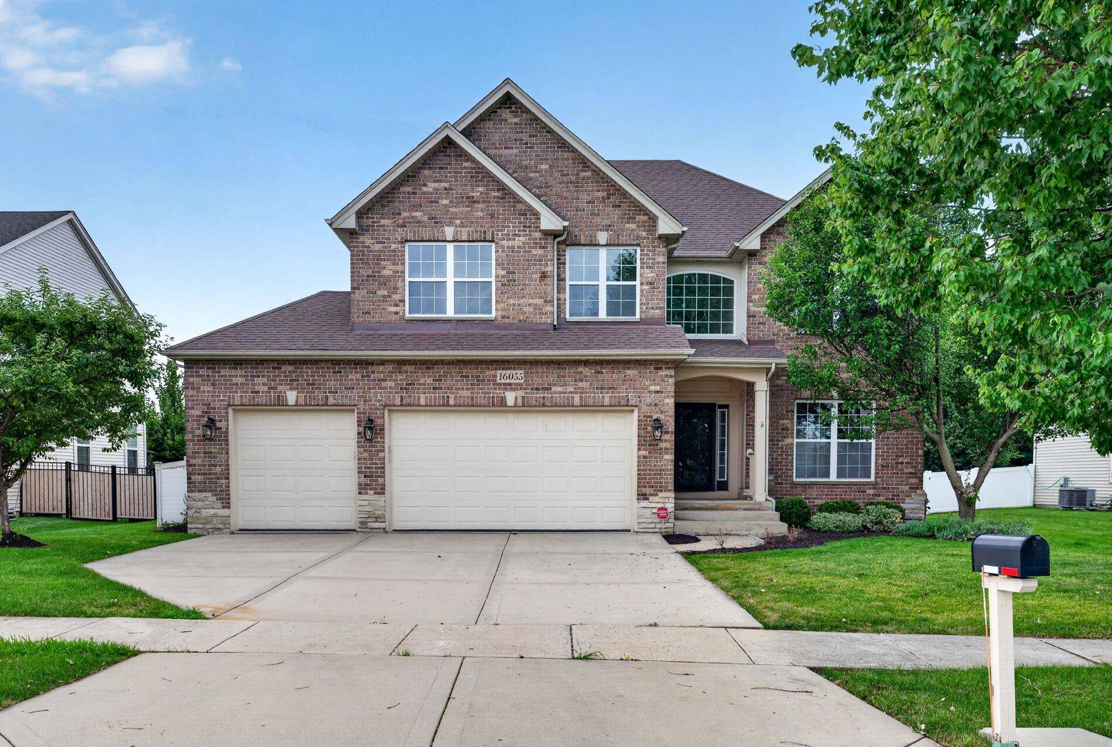 16055 Selfridge CIR, Plainfield, IL 60586