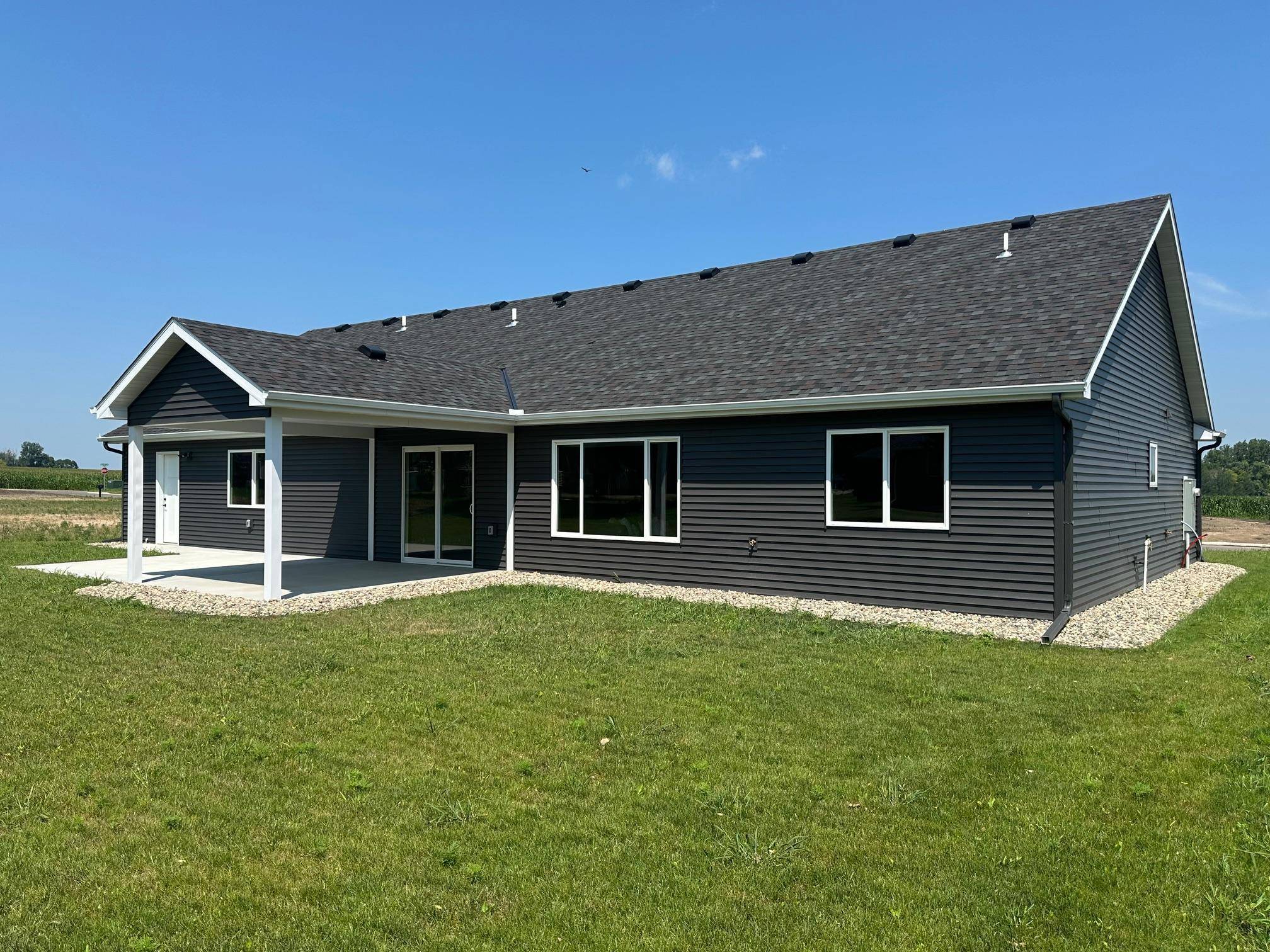 129 Highlands BLVD, Melrose, MN 56352