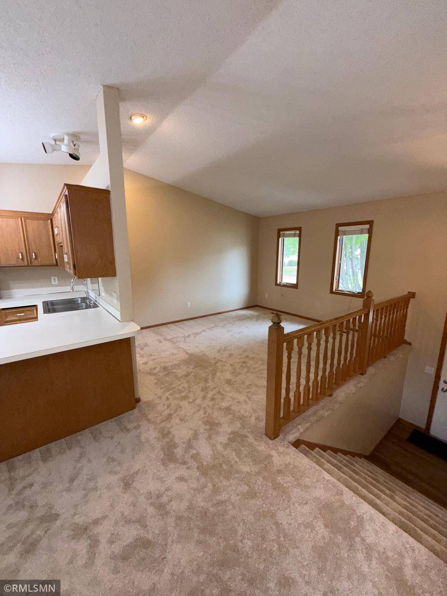 3888 Gibraltar TRL, Eagan, MN 55123