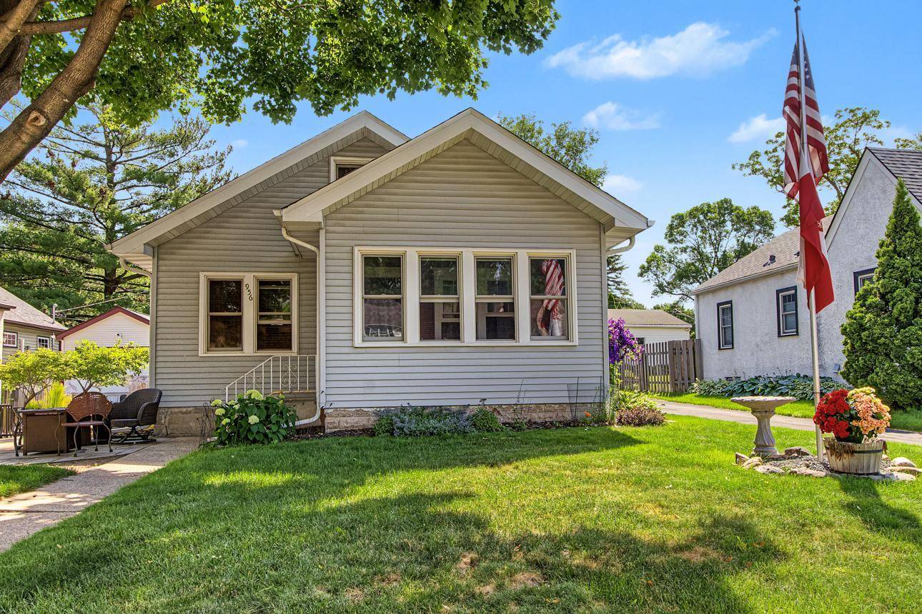 956 Winslow AVE, West Saint Paul, MN 55118