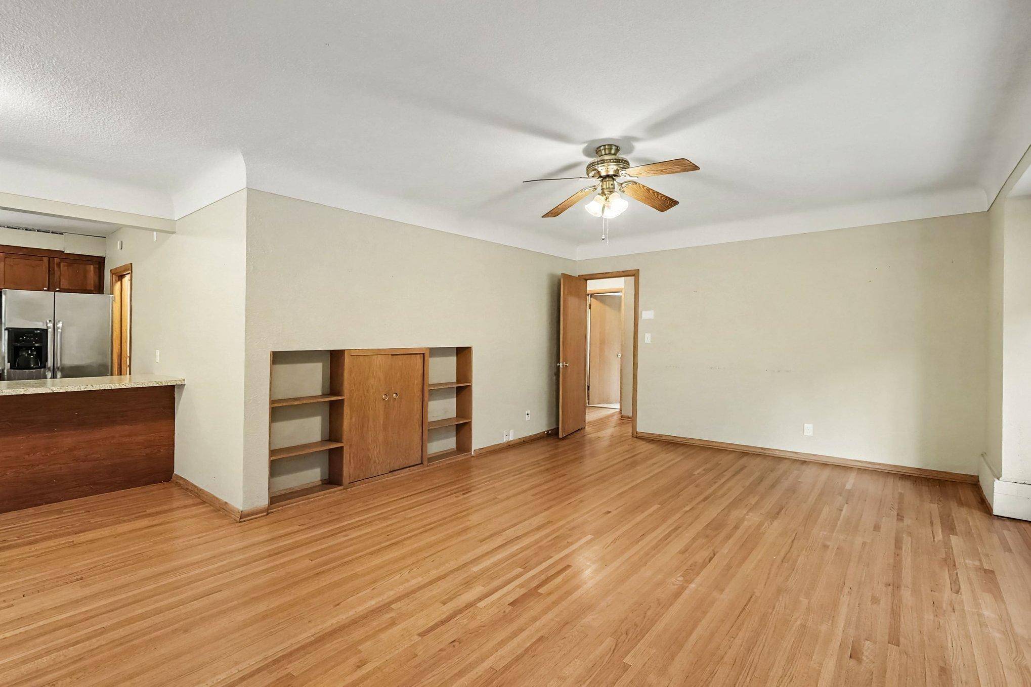 1440 Harmony DR, Saint Paul, MN 55115