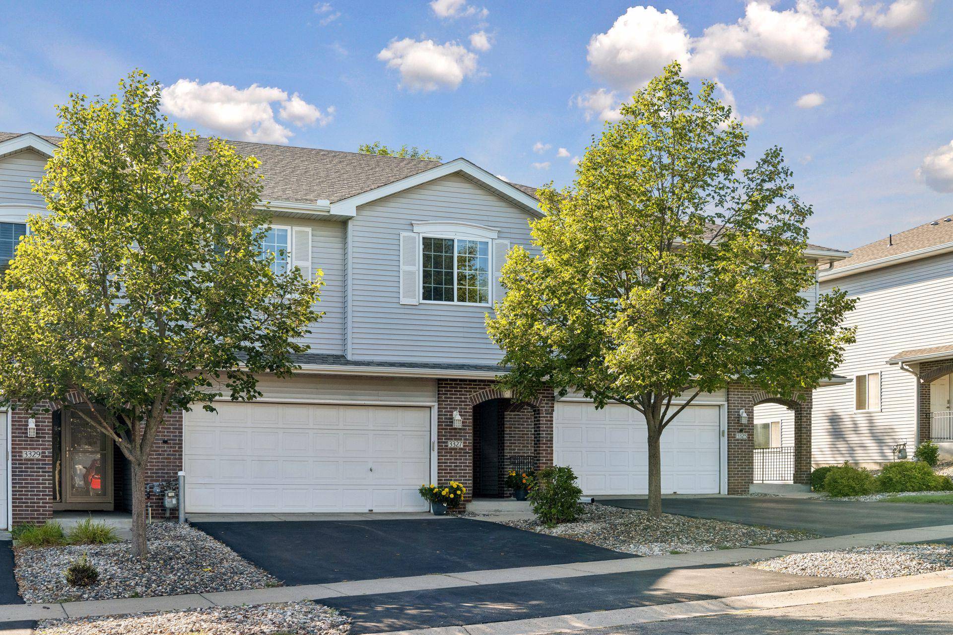3327 Glynwater TRL NW, Prior Lake, MN 55372