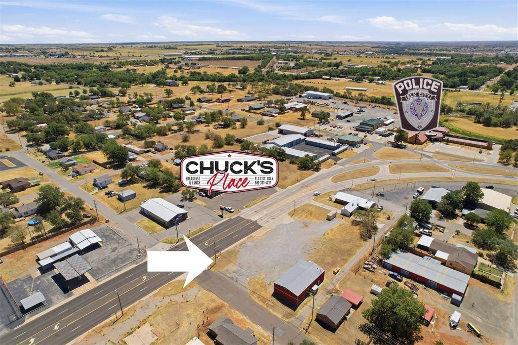 317 N Van Buren AVE, Elk City, OK 73644