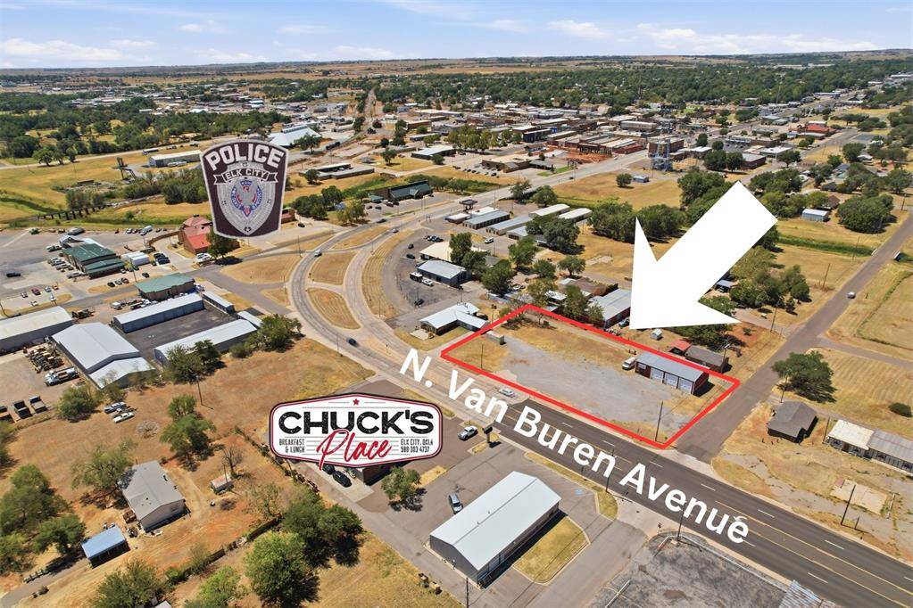 317 N Van Buren AVE, Elk City, OK 73644