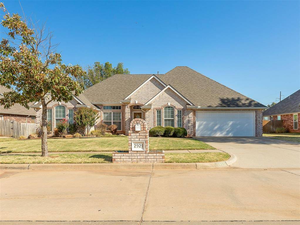 2921 Misty Ridge DR, Norman, OK 73071