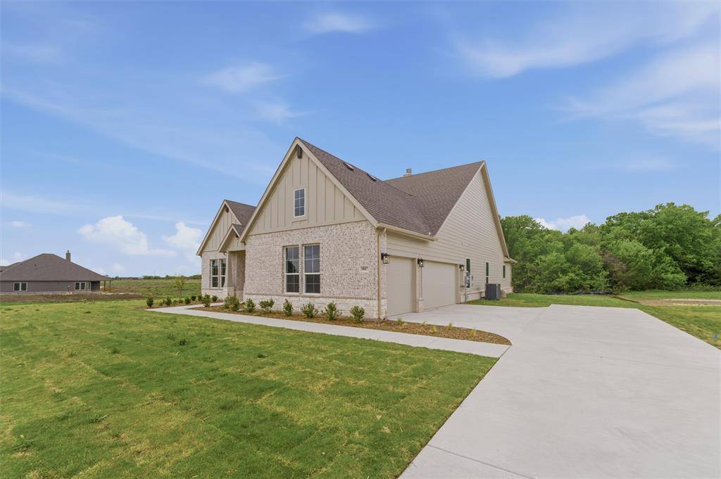 9007 County Road 623, Blue Ridge, TX 75424