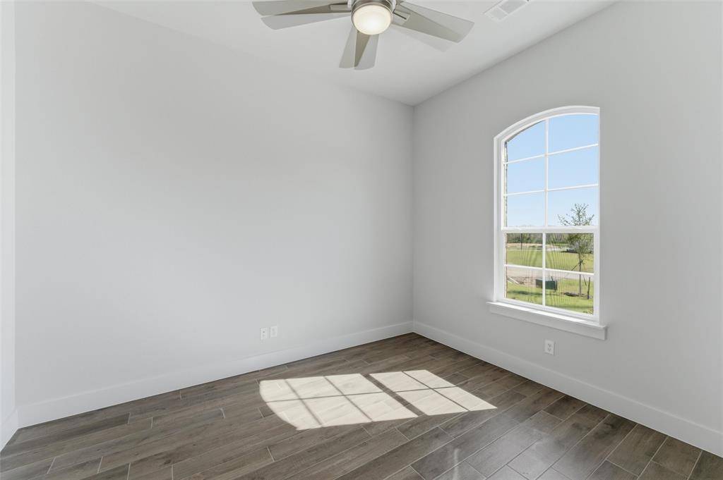 513 Lantana Drive, Weatherford, TX 76085