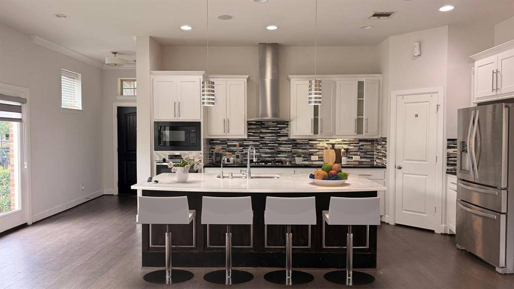 6683 Escondido Street, Irving, TX 75039