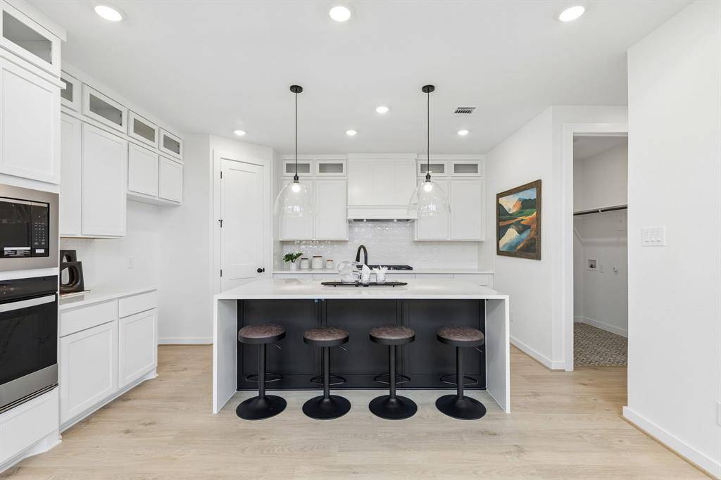 1532 Euclid Alley, Corinth, TX 76208