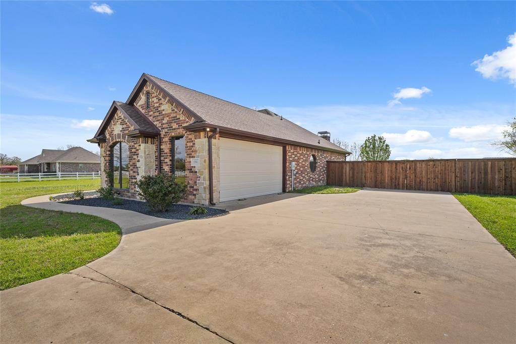 7754 County Road 275, Terrell, TX 75160