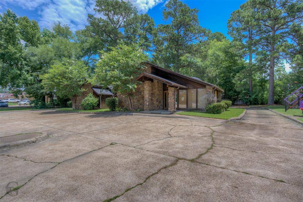 7101 Pines Road, Shreveport, LA 71129