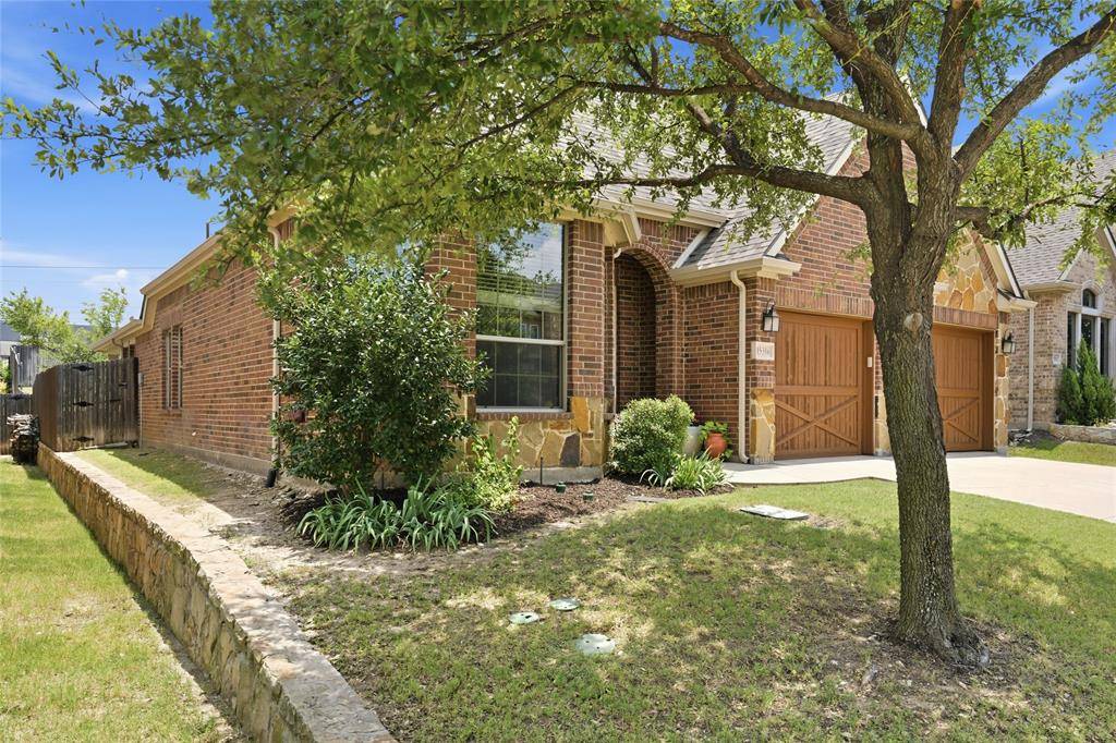 15316 Mallard Creek Street, Fort Worth, TX 76262