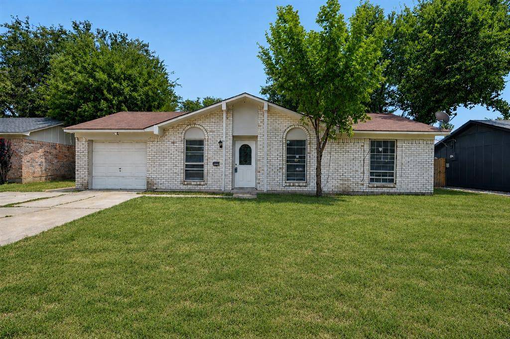 1123 Venus Street, Cedar Hill, TX 75104