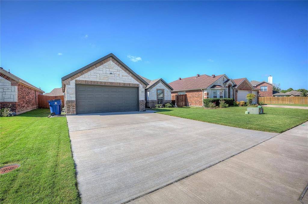 141 Shawnee Street, Greenville, TX 75402
