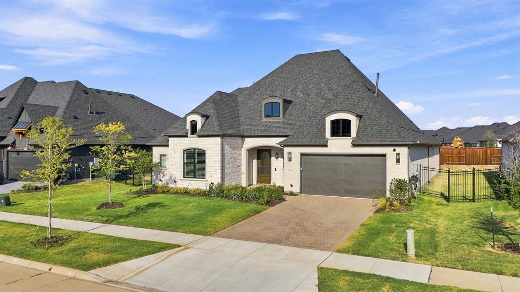 230 Pearland Drive, Prosper, TX 75078