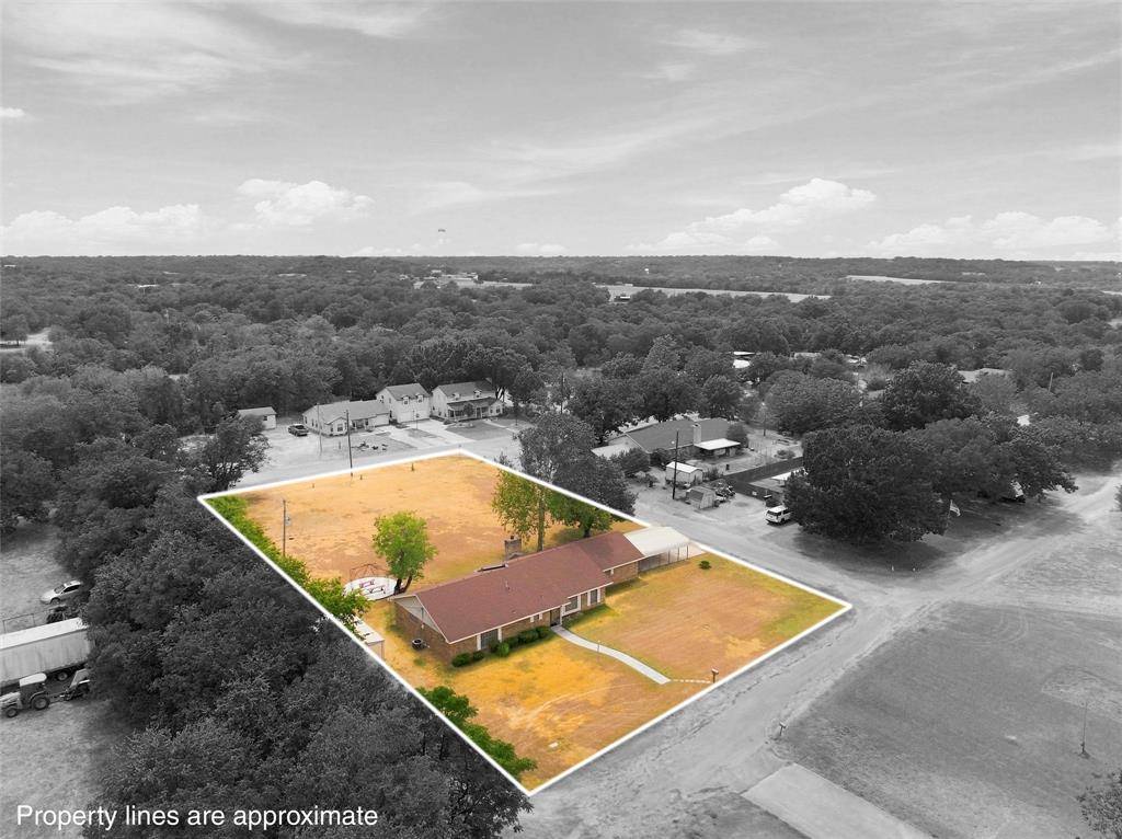 101 W Avenue G, Valley Mills, TX 76689