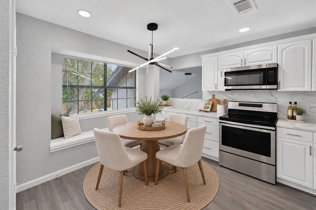 1618 San Francisco Street, Carrollton, TX 75007