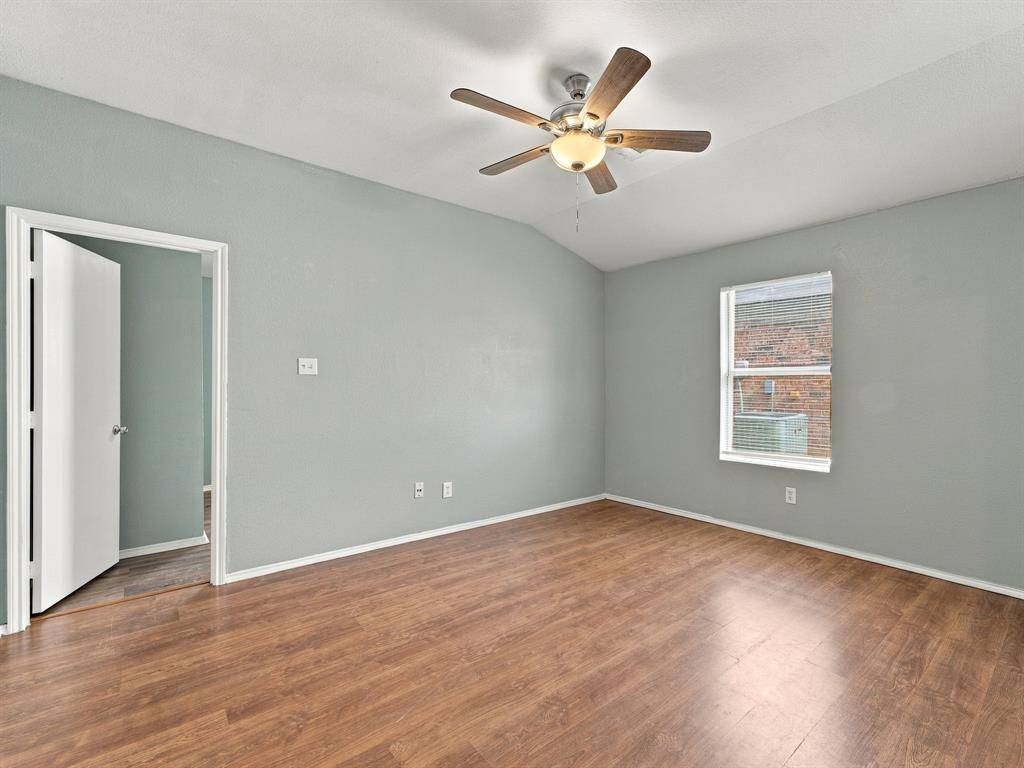 5820 Show Master Lane, Fort Worth, TX 76179