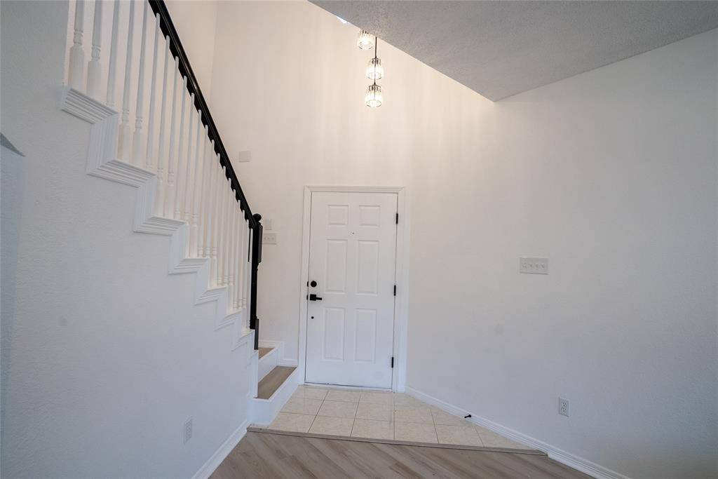 18942 Ravenglen Court, Dallas, TX 75287