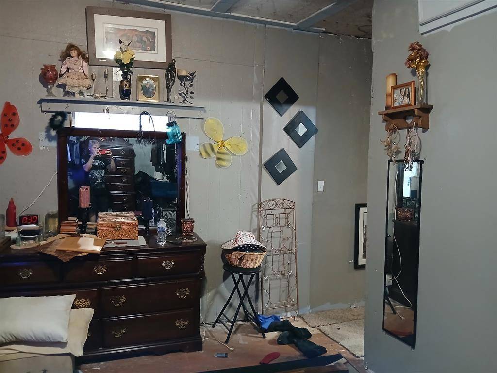 103 S Williams Street, West, TX 76691