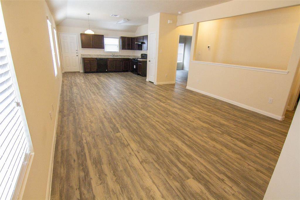 4001 Bonita Springs Drive, Fort Worth, TX 76123