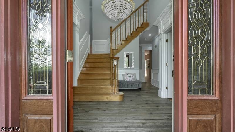 26 Stonehedge Dr, Hardyston Twp., NJ 07460
