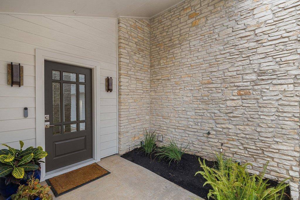 6101 Gun Bow CT, Austin, TX 78746