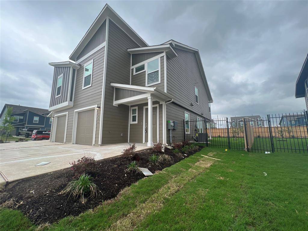 7224 Spotted Leaf WAY, Del Valle, TX 78617