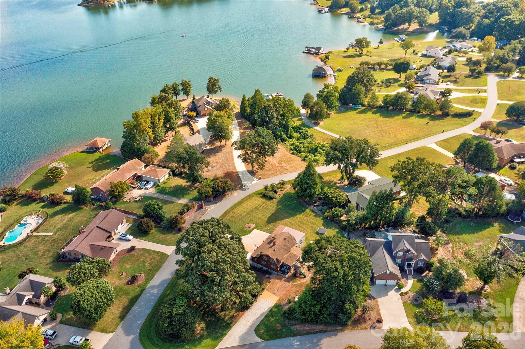 1229 New Crest LN, Shelby, NC 28150