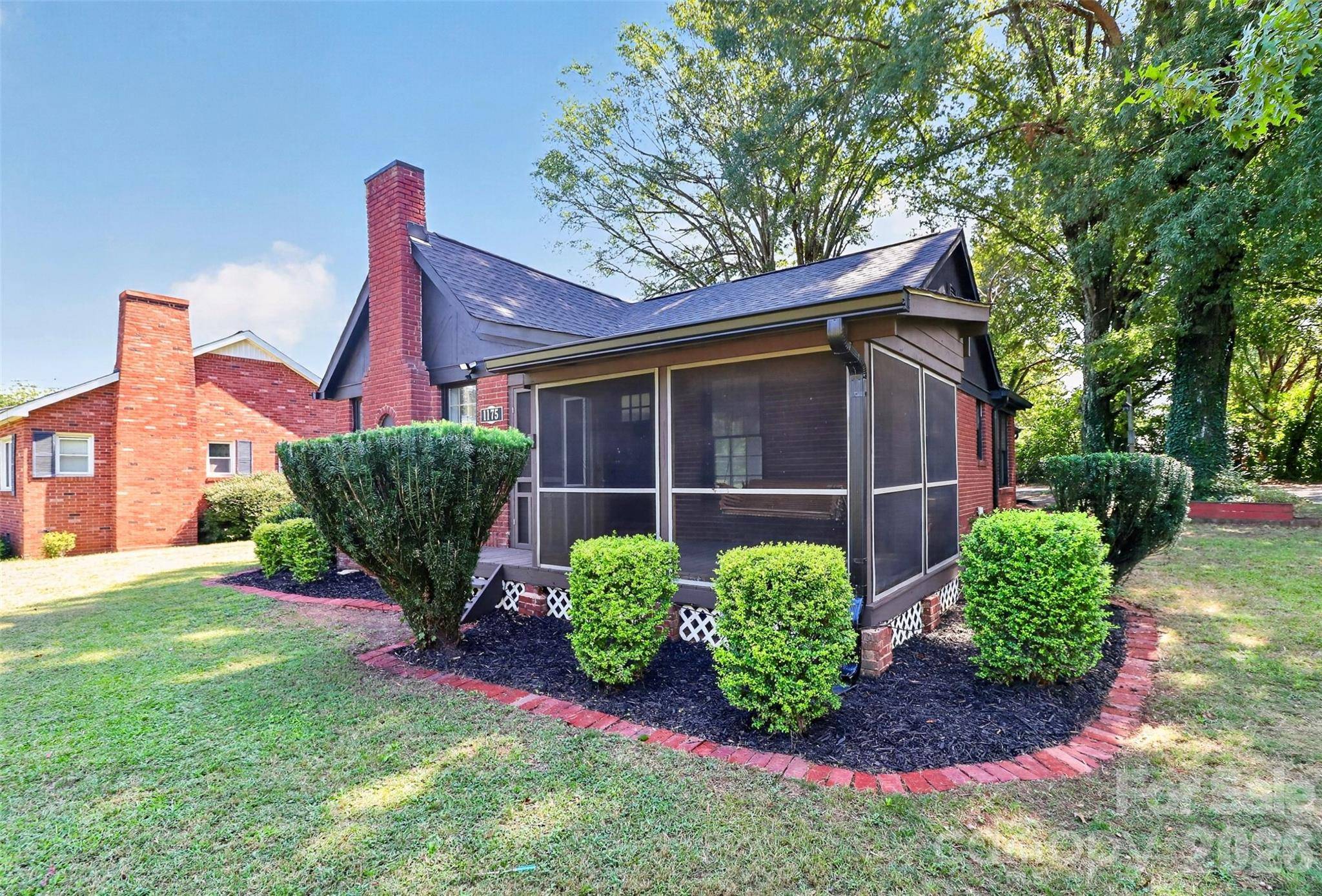 1175 Mecklenburg HWY, Mooresville, NC 28115