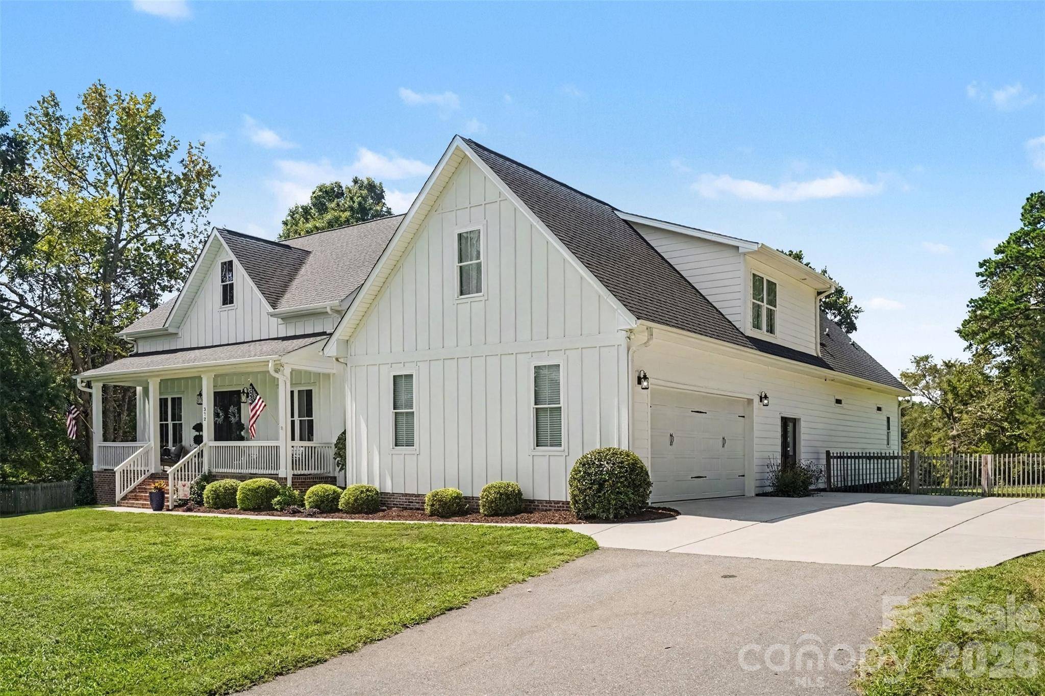372 Linwood RD, Mooresville, NC 28115