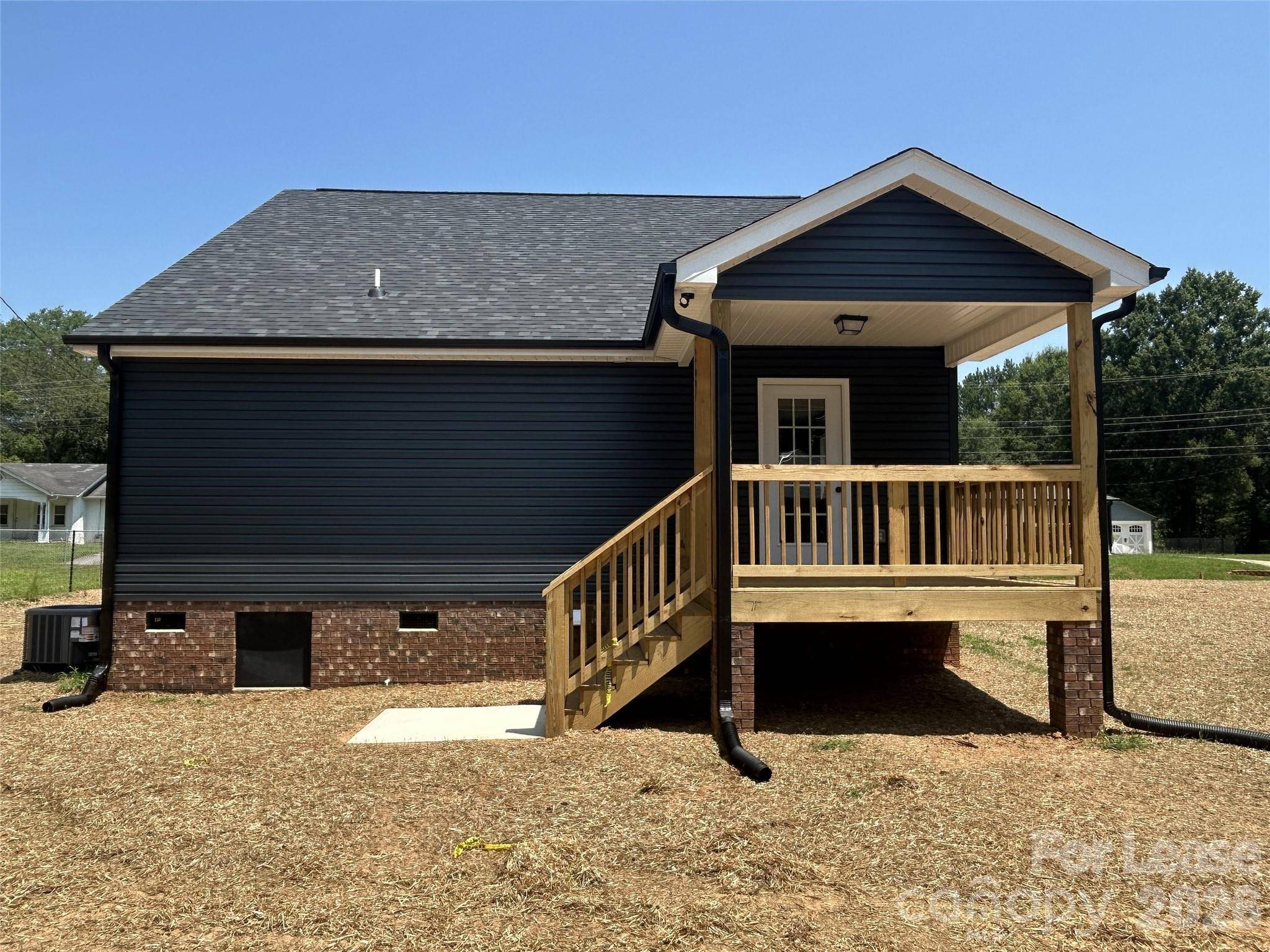 6 Wray ST, York, SC 29745