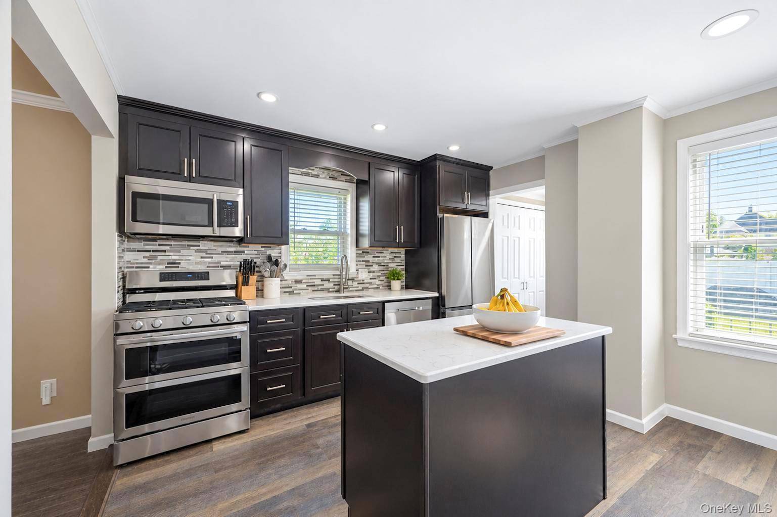 63 S Franklin AVE, Valley Stream, NY 11580
