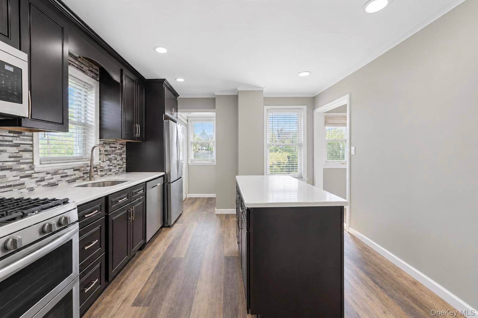 63 S Franklin AVE, Valley Stream, NY 11580