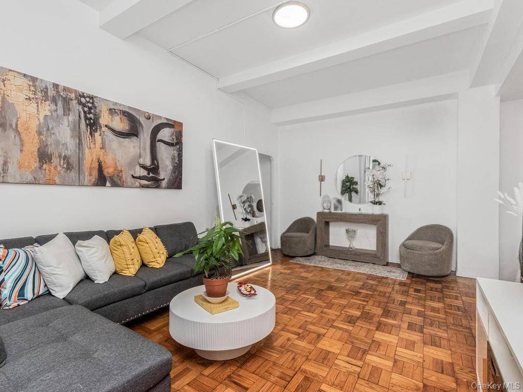 1554 Unionport RD #TG, Bronx, NY 10462