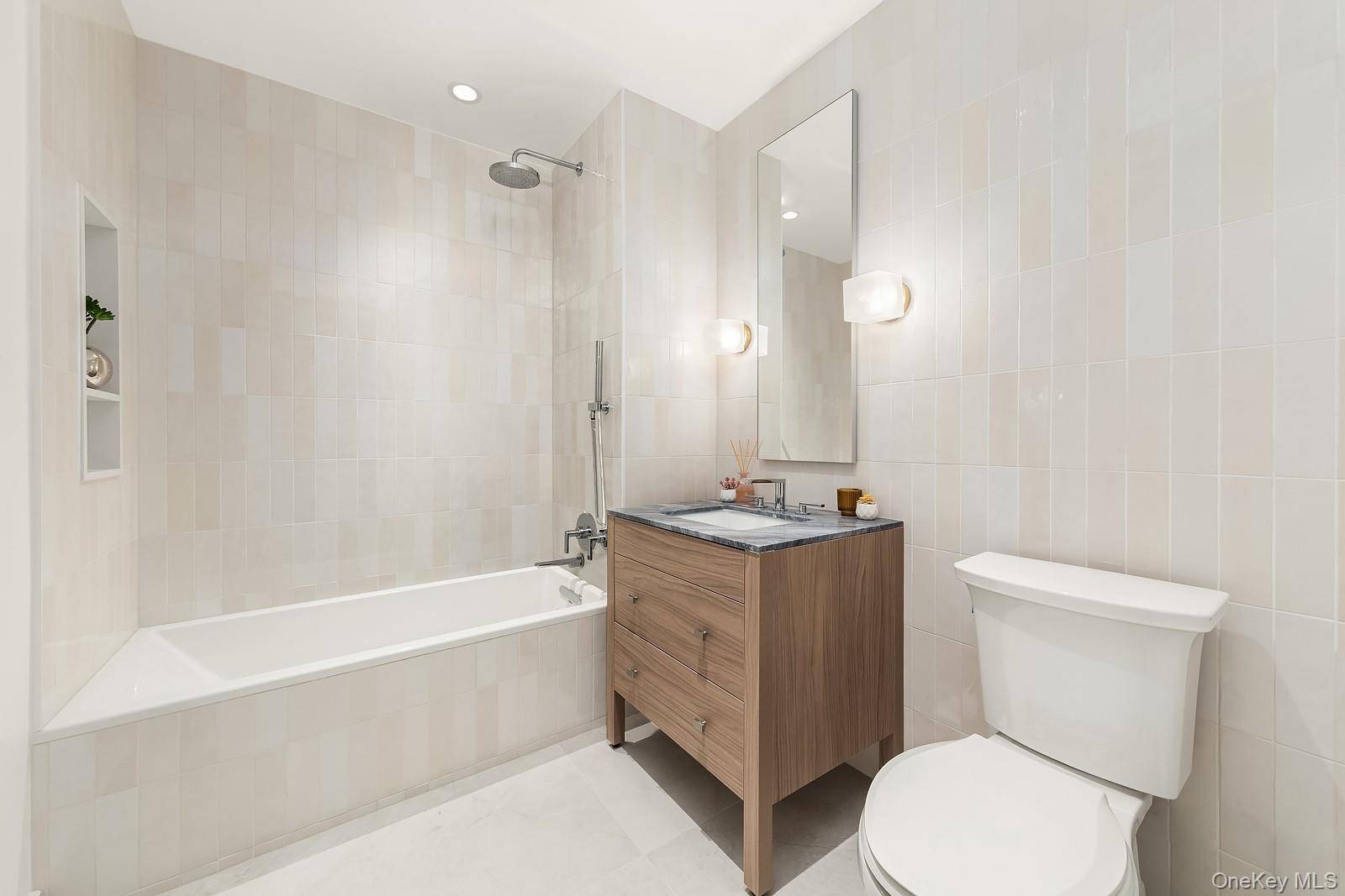30-55 Vernon BLVD #8D, Astoria, NY 11102