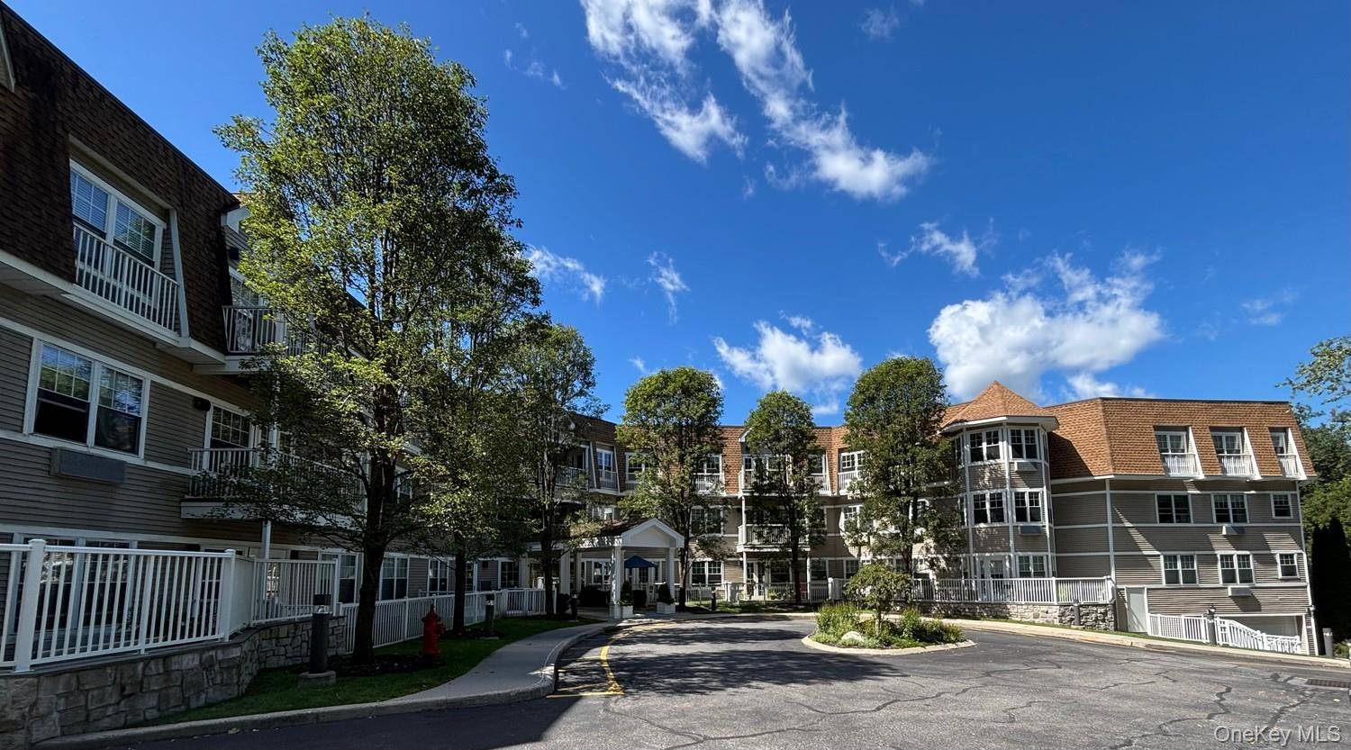 311 Sutton DR #311, Mount Kisco, NY 10549