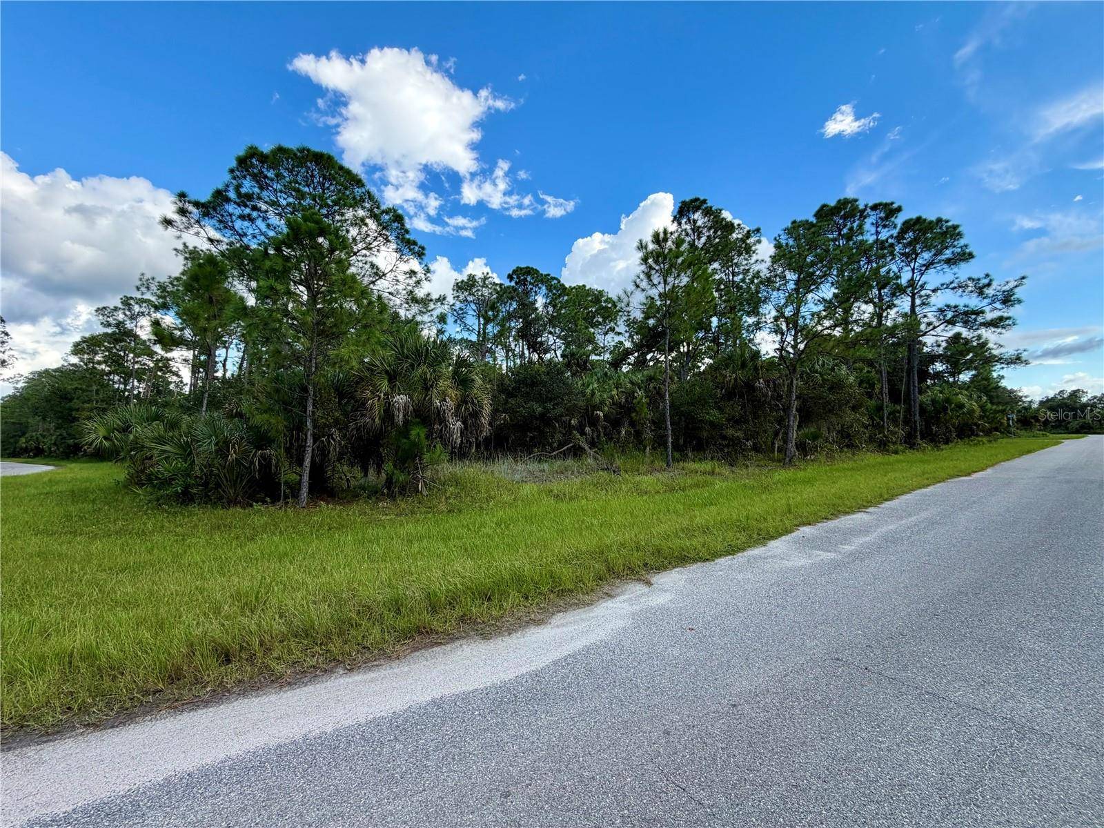 Lots 3 & 4 KAMSLER AVE, North Port, FL 34286