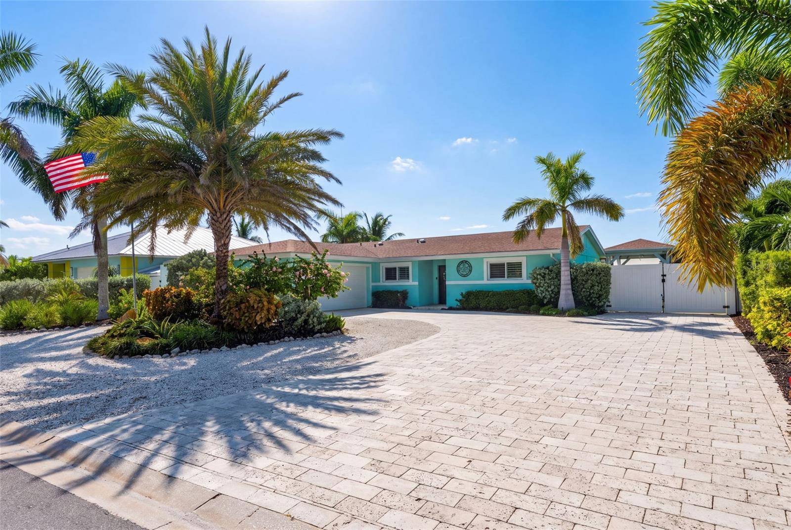 3708 ROYAL PALM DR, Bradenton, FL 34210