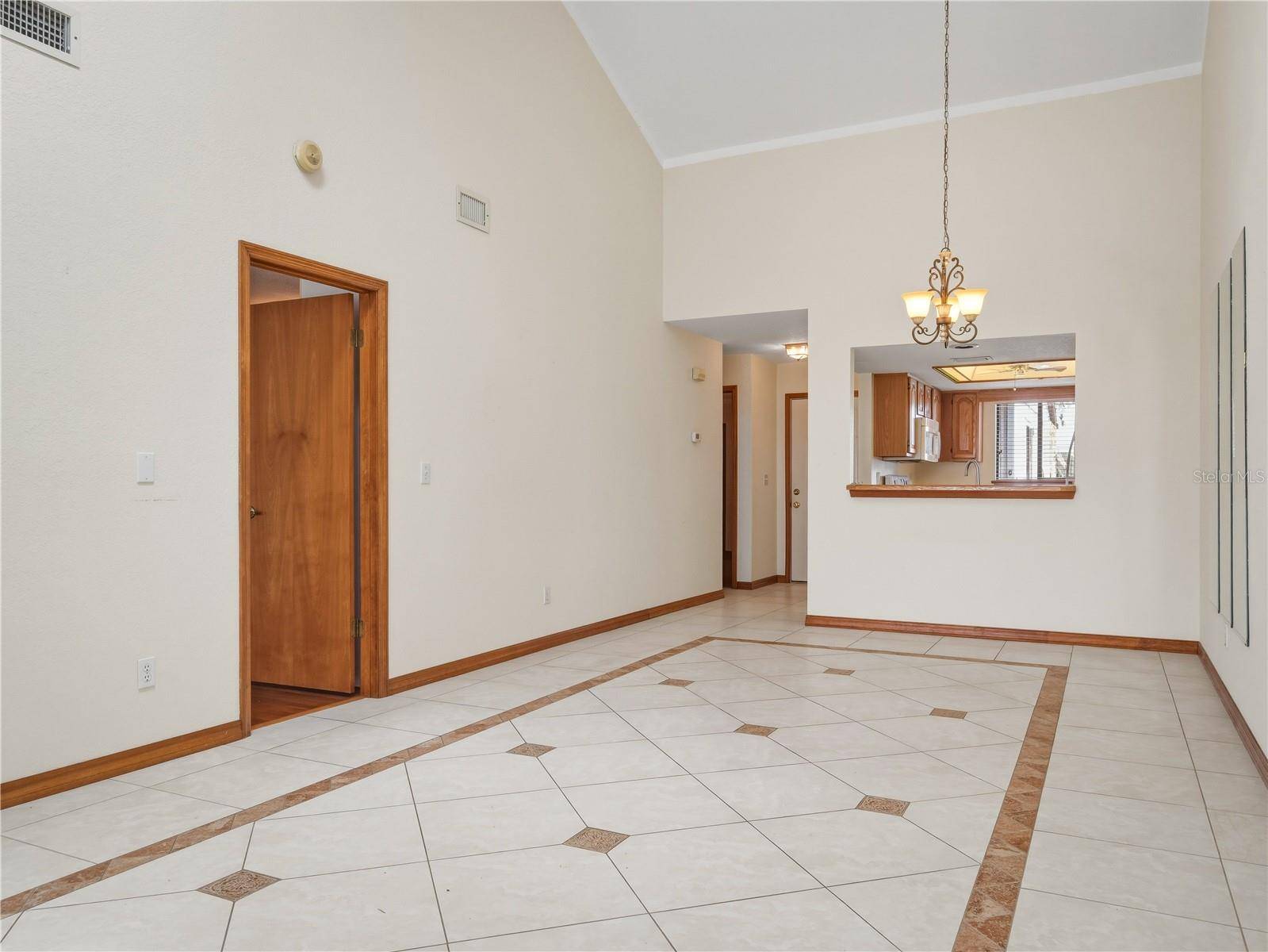351 CASTLEWOOD LN, New Smyrna Beach, FL 32168